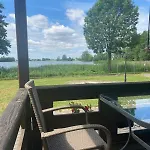 Bajkowa Przystan Nad Jeziorem