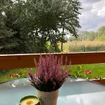 Bajkowa Przystan Nad Jeziorem Holiday home Zon