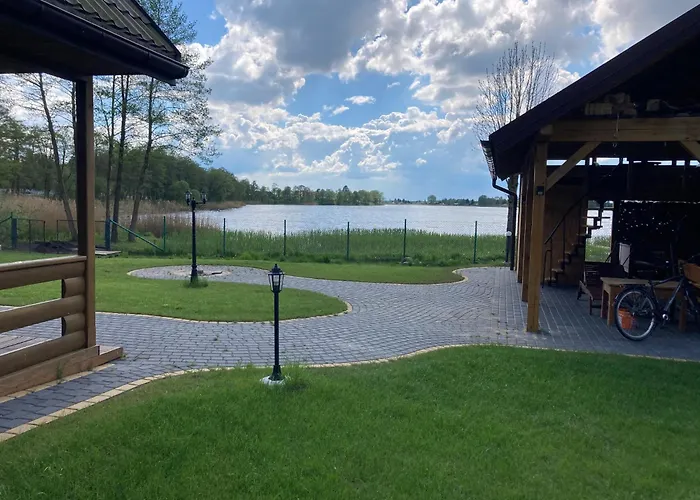 Bajkowa Przystan Nad Jeziorem Zon